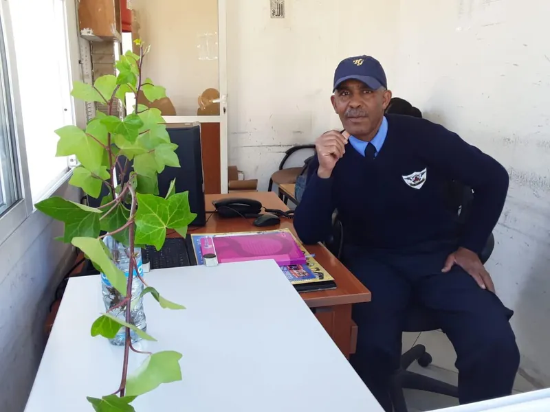 Agent TIHAMA à son poste d’accueil.